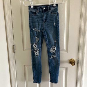 American Eagle Next Level Stretch Ripped Super High Rise Jeggings Size 0 Short